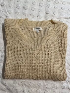 Umgee sweater size large